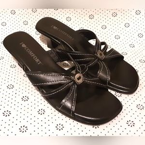 I ♡ Comfort Slip-on Sandals